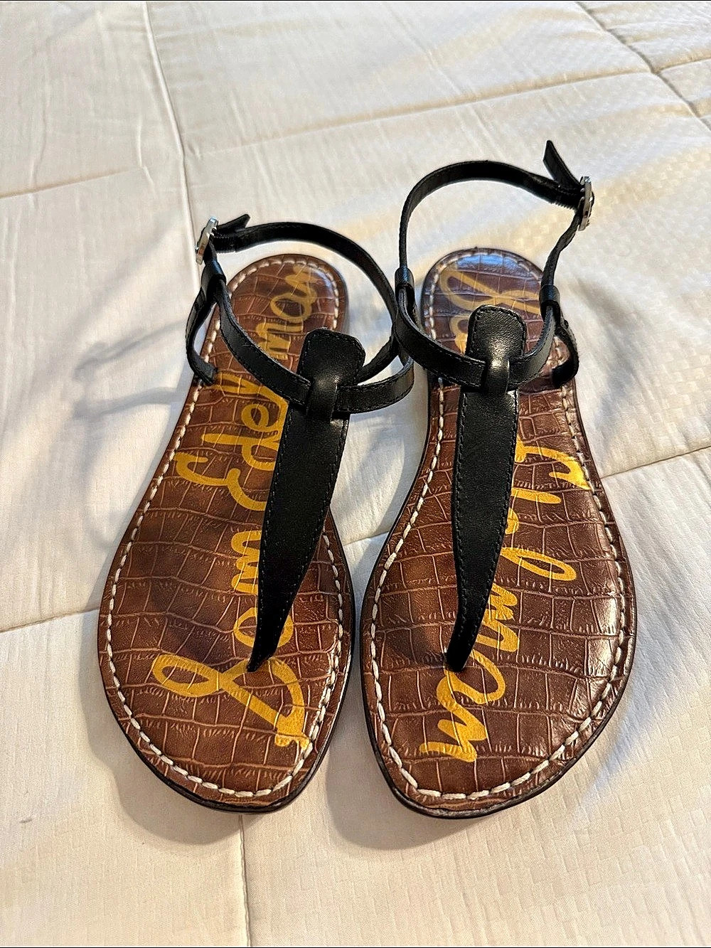 Sam Edelman Gigi Flat Sandal Leather in Black & Brown US 5